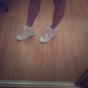 New Coach wedge tennis shoes. Blush pink size 5.